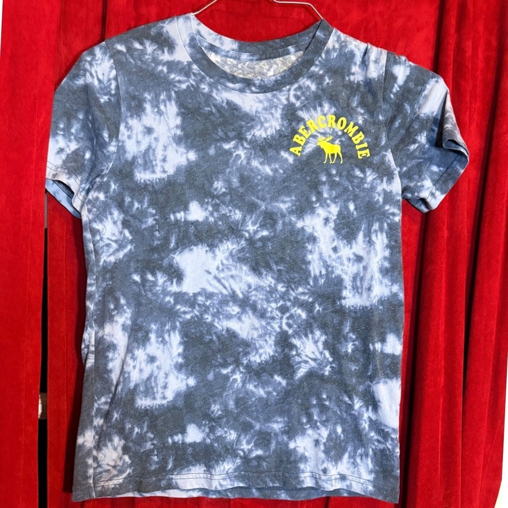 Abercrombie Kids T Shirt L Blue Tie Dye Good Smiley Face Graphic Crew Neck Tee